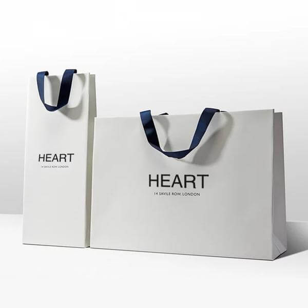 Prestige White Luxury bag with ribbon slot – Coimpack Embalagens, Lda