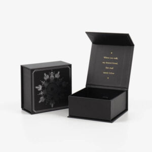 aangepaste logo sieraden verpakking oorbel ketting armband luxe kartonnen magnetische sieraden doos met fluwelen insert gratis monster 1