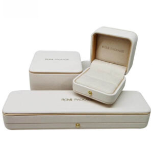 romi high end wholesale luxury pu leather wedding ring box custom logo jewelry packaging box 1