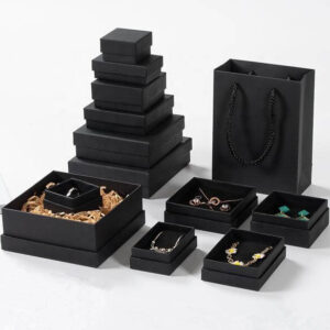 logo di lusso stampato nero opaco scatola regalo personalizzato cartone kraft con coperchio e base per scatola di gioielli 1