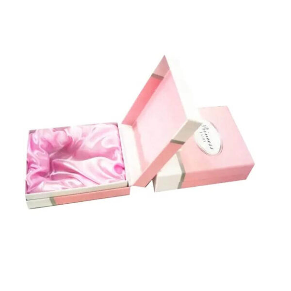 customized brand logo printing wholesale pink perfume bottle packaging box perfume box with satin insert 2