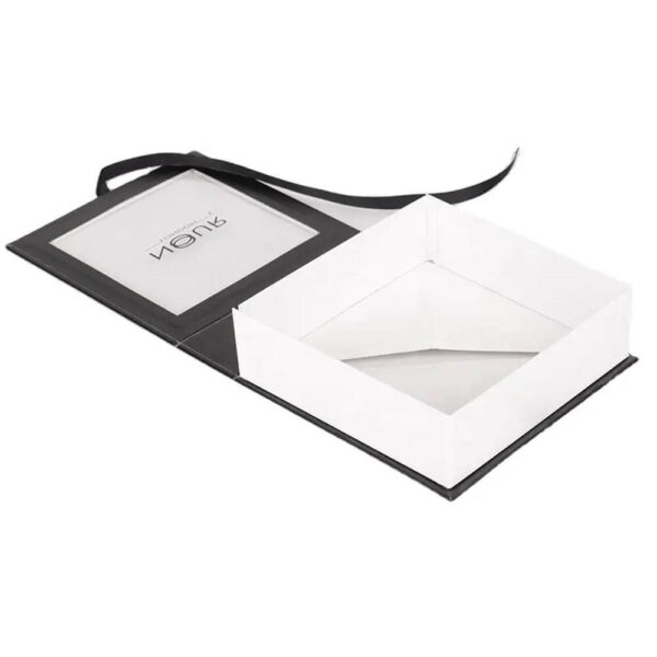 emballage en carton blanc avec logo personnalisé boîte cadeau en papier pliable avec fenêtre transparente 3