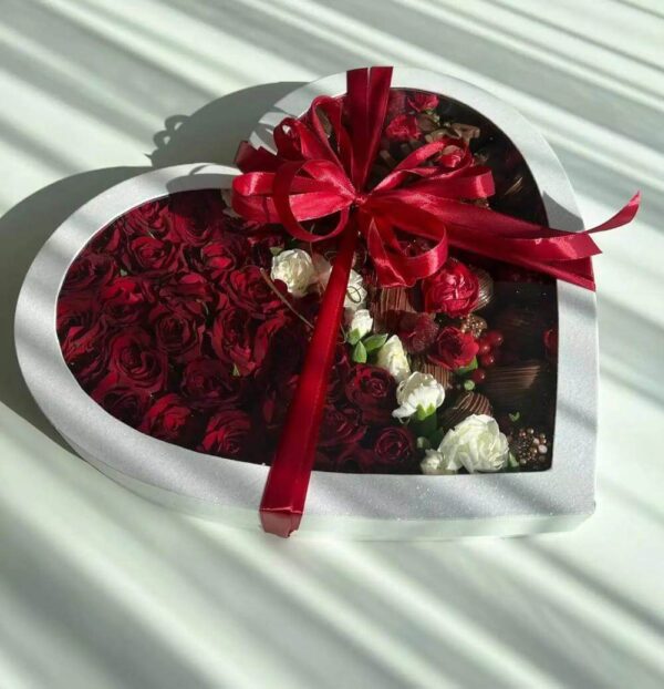 big cardboard charcuterie sweet treat chocolate strawberry heart shaped gift box with clear window 1