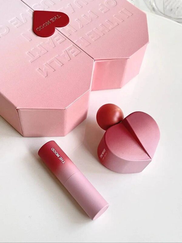 custom logo heart shaped gift box packaging valentine's day luxury romantic pink perfume cosmetics gift box with lid 2