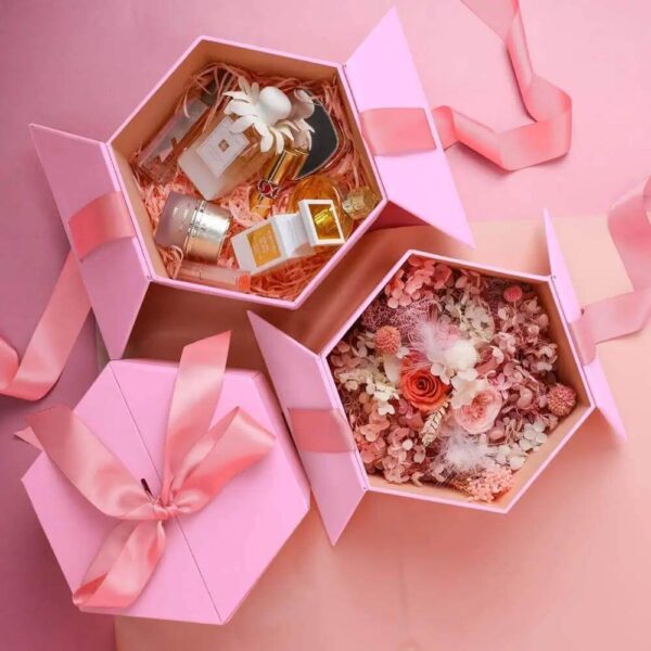 factory wholesale wedding candy gift chocolate heart shape paper gift box with ribbon 4