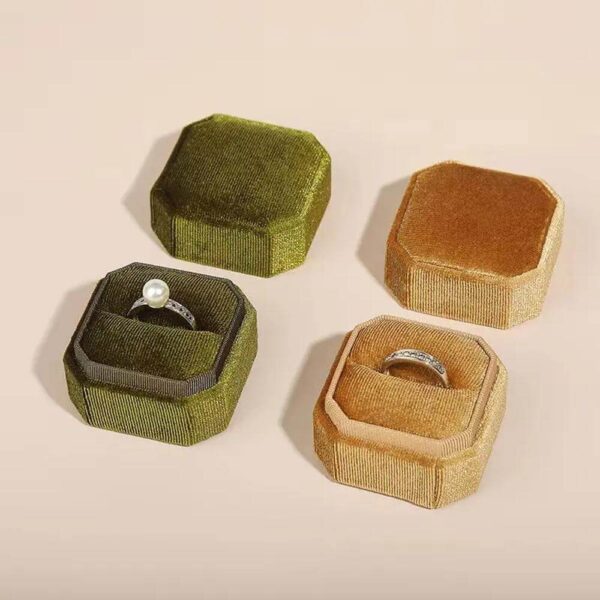 nieuwe sieraden doos paar ring verpakking doos aangepaste bruiloft fluwelen reizen ring doos 3