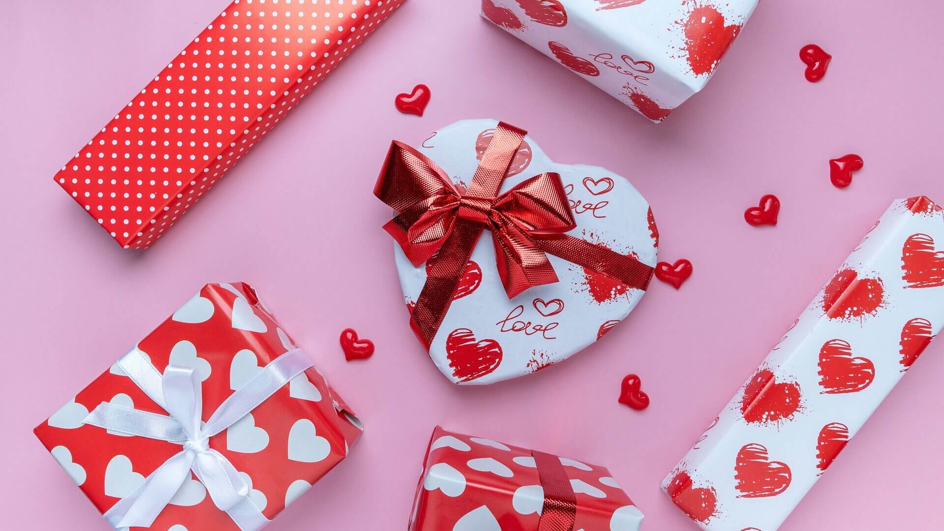 wrapped valentines gifts