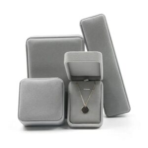 custom wholesale luxury velvet jewelry gift box ring necklace packaging 1