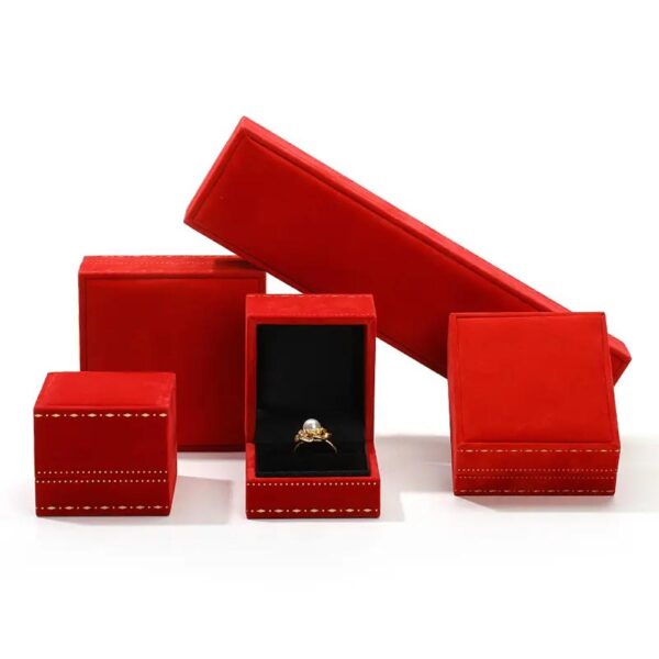 gold border jewelry packaging box high end ring pendant bracelet box velvet jewellery box 4