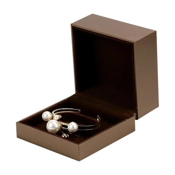 Luxus-Armband Großhandel Schmuck Verpackung Boxen ein Set Schmuck Geschenk Box Design Leder Papier Ring Schmuck Fall 6