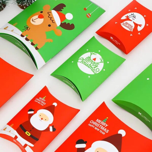 hot sell santa snowman christmas nuts dried treat gifts box pillow box packaging christmas favor gift boxes 5