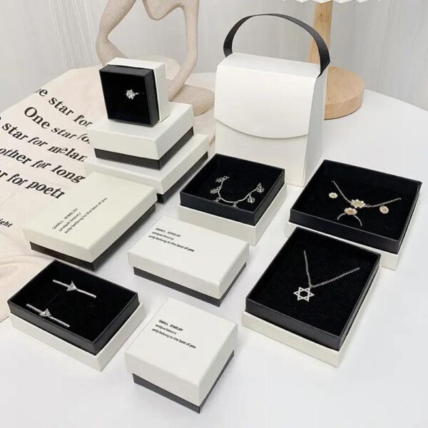 kraft sieraden doos geschenk kartonnen dozen voor ring ketting oorbel dames sieraden geschenken verpakking met spons binnen 1