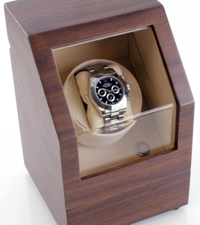 battery powered single watch winder walnut a6e48d8d 5e3b 4a20 a825 32e83da38a35 1.4f7f543fef0f352b17bc1f4b93acf010