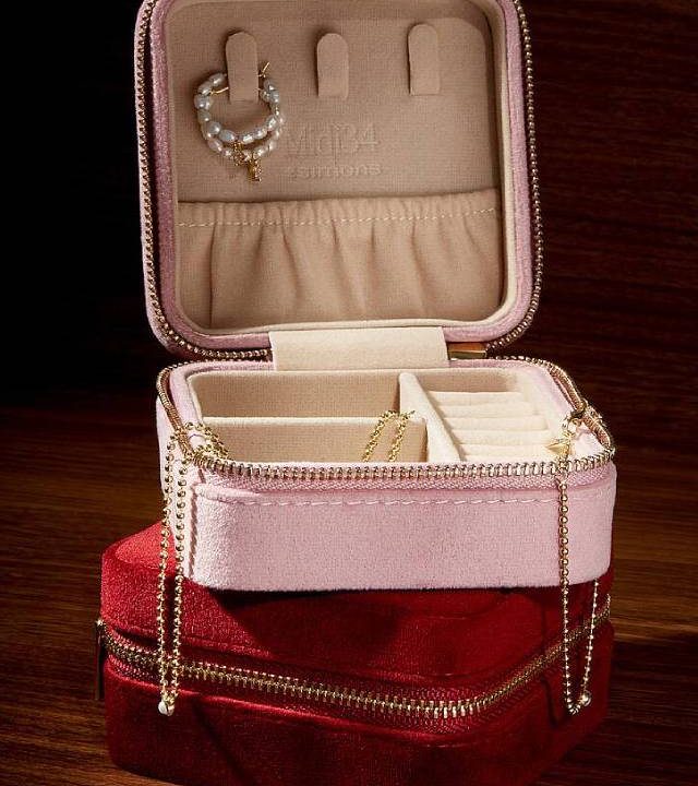 soft velvet travel jewellery box