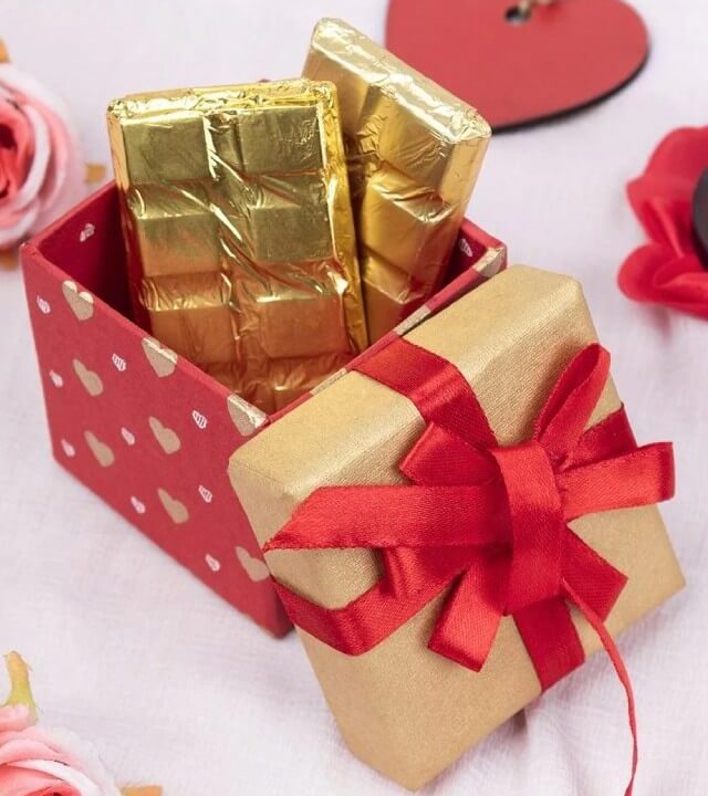 valentine gift box square gift boxes and tins 1 29021745479850 2048x2048